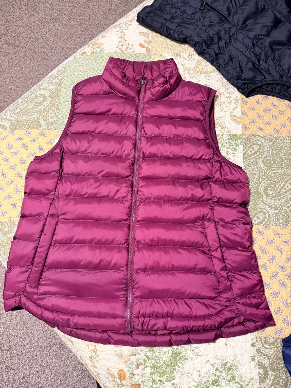 32 Degrees Quilted Puffer Vest in Berry